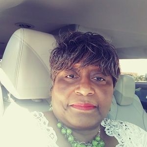 Meet your Posher, Joyce